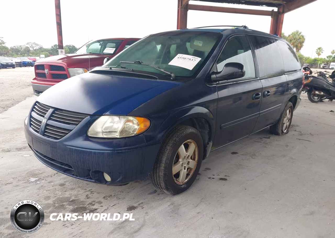 2005 Dodge Caravan Sxt VIN:2D4GP44L45R113813 - 2