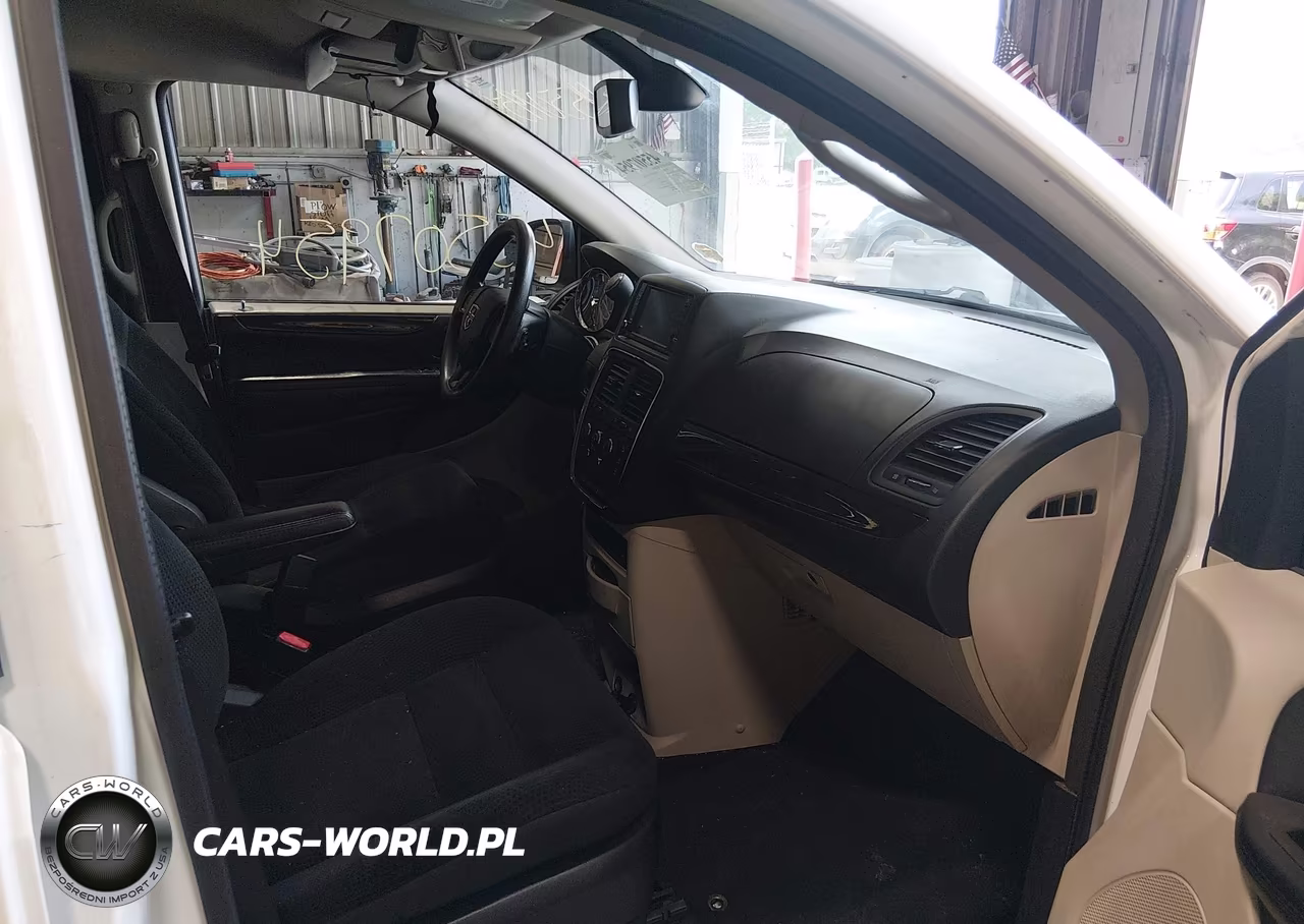 2019 Dodge Grand Caravan Se VIN:2C4RDGBG0KR527012 - 5
