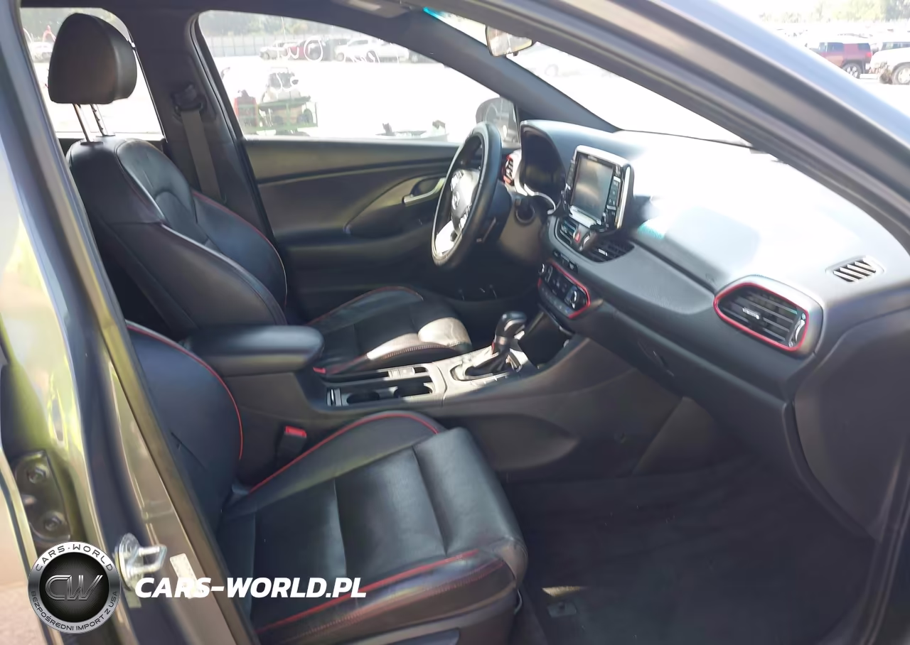 2018 Hyundai Elantra Gt Sport VIN:KMHH55LC5JU038305 - 5