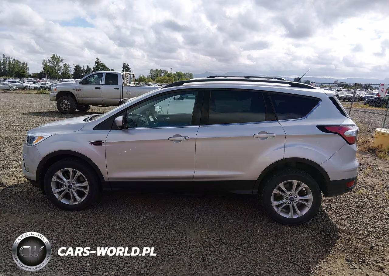 2018 Ford Escape Se VIN:1FMCU9GD5JUD08687 - 14