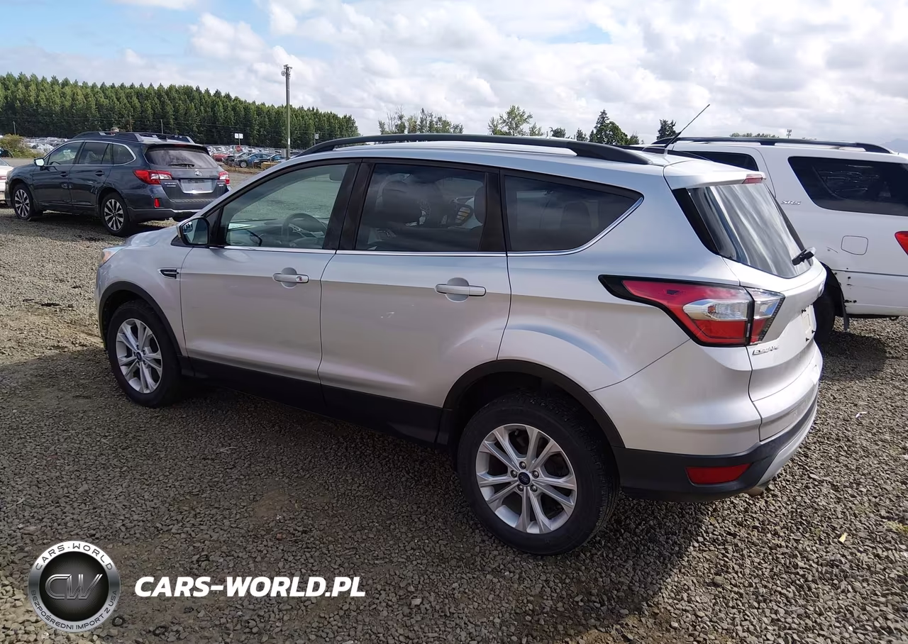 2018 Ford Escape Se VIN:1FMCU9GD5JUD08687 - 3