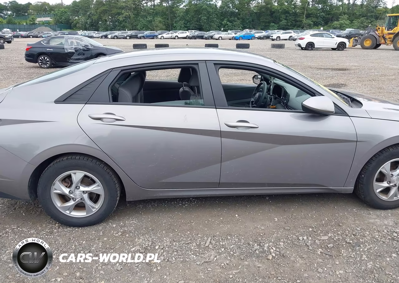 2021 Hyundai Elantra Se VIN:KMHLL4AG1MU150054 - 13