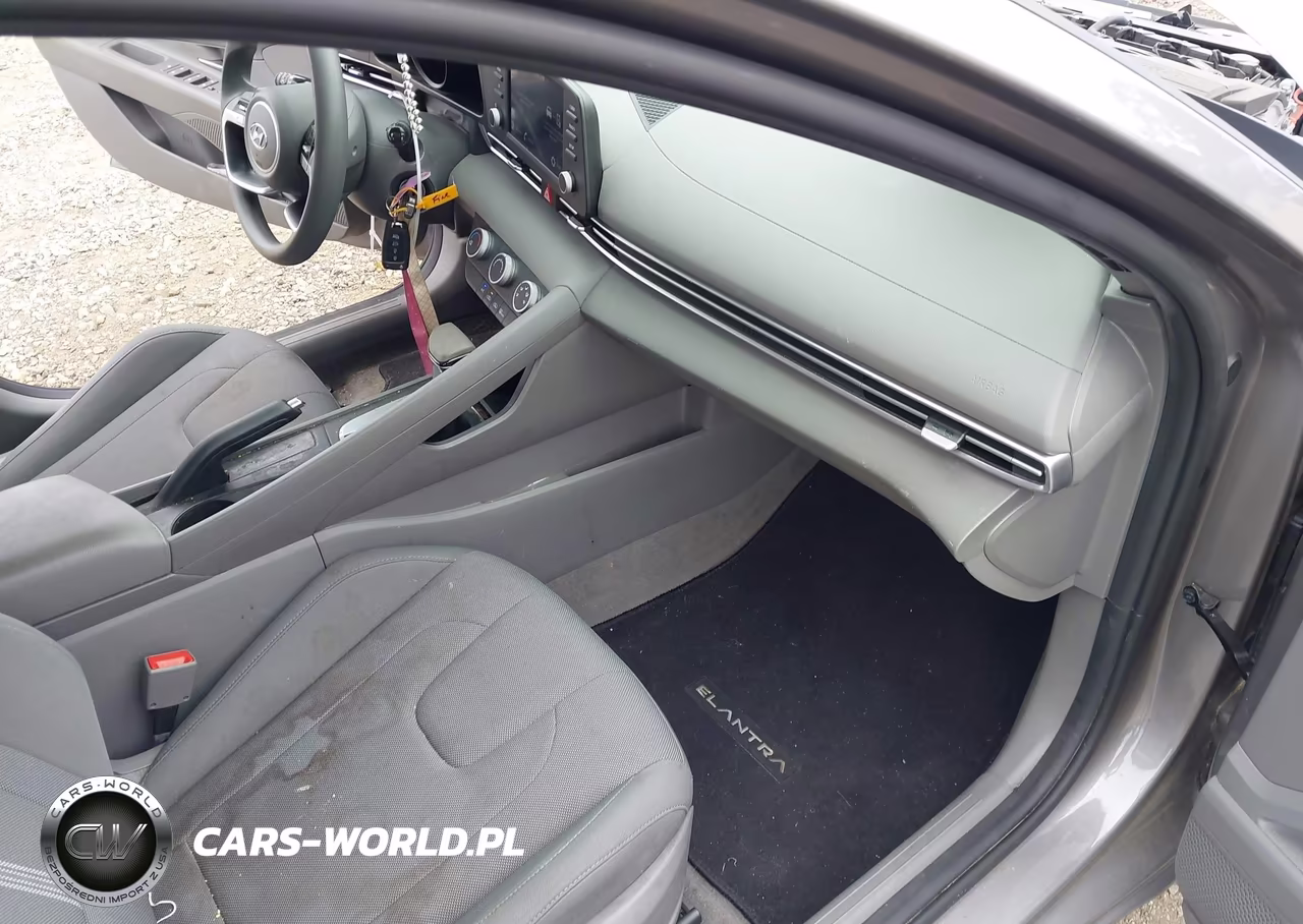 2021 Hyundai Elantra Se VIN:KMHLL4AG1MU150054 - 5