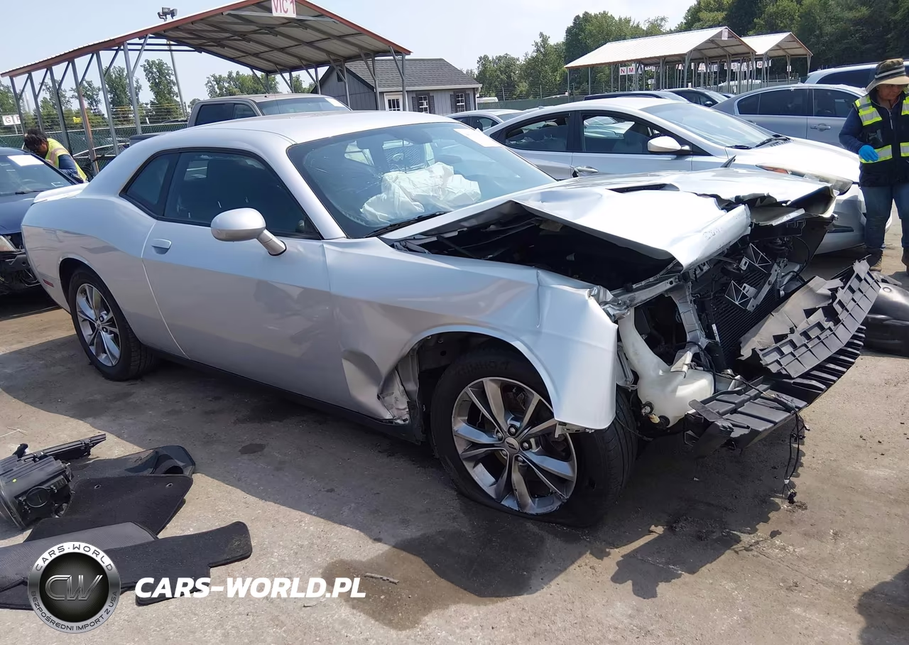 2021 Dodge Challenger Sxt Awd – zdjęcie 1 z 17
