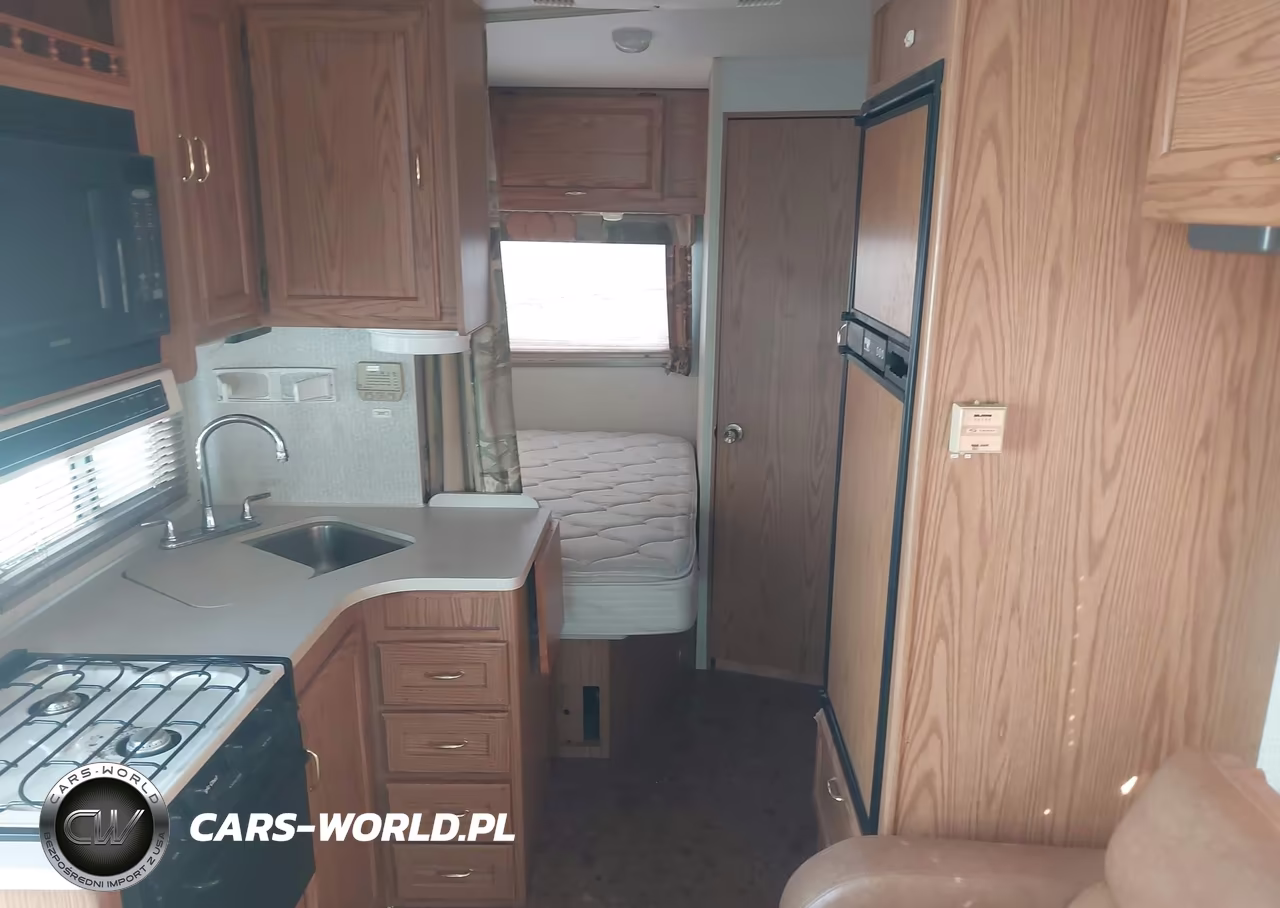 1998 Chevrolet Cutaway Rv VIN:1GBJG31J7W1028295 - 7