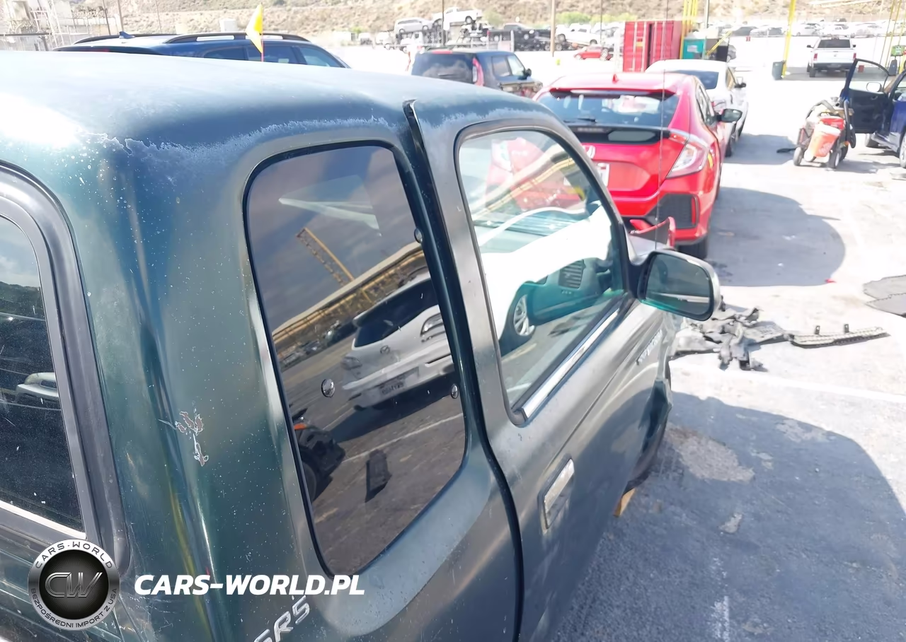2000 Toyota Tacoma VIN:4TAVL52N3YZ664914 - 15