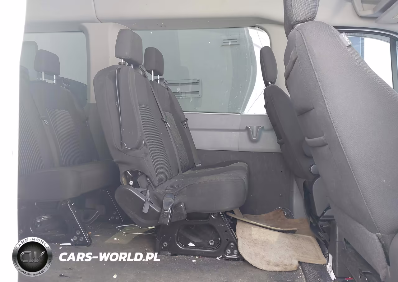 2019 Ford Transit-150 Xlt VIN:1FMZK1CM8KKA99563 - 8