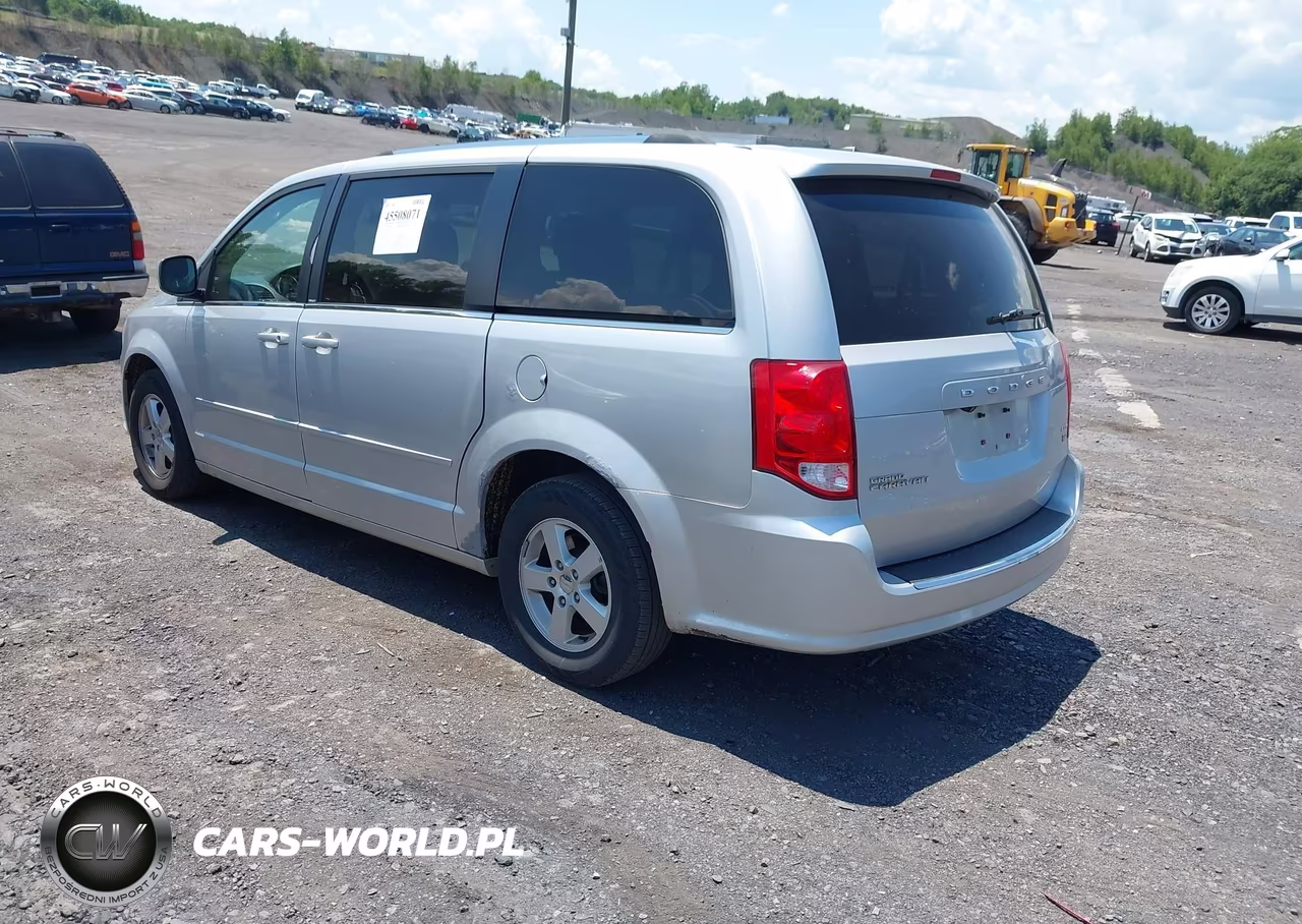 2011 Dodge Grand Caravan Crew VIN:2D4RN5DGXBR662337 - 3