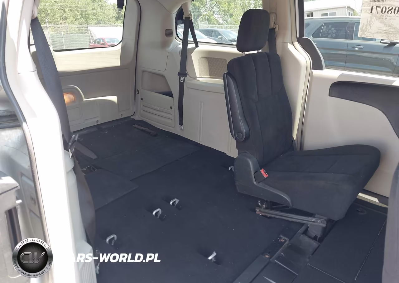 2011 Dodge Grand Caravan Crew VIN:2D4RN5DGXBR662337 - 8