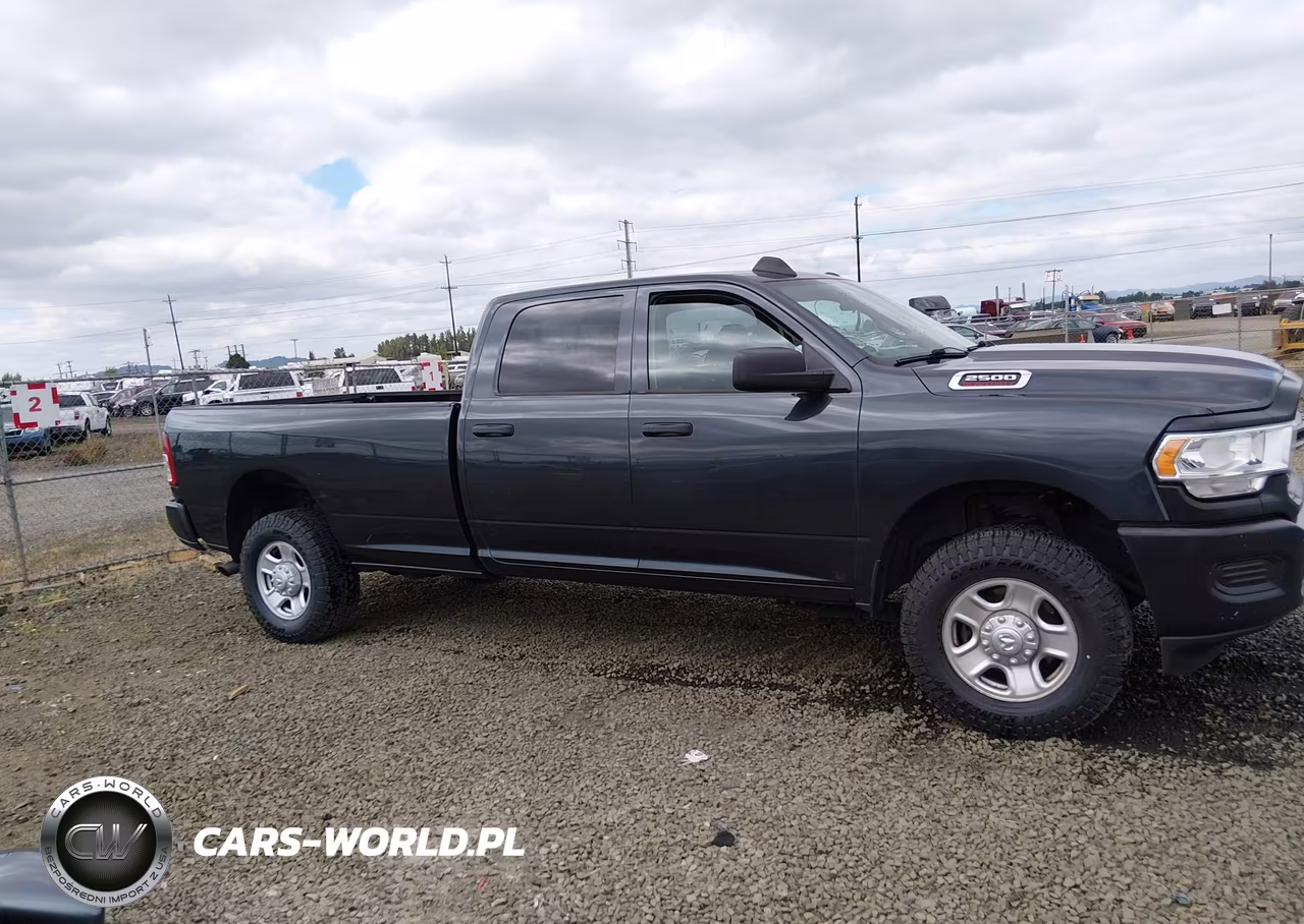 2020 Ram 2500 Tradesman 4X4 8' Box VIN:3C6UR5HJ1LG199942 - 16