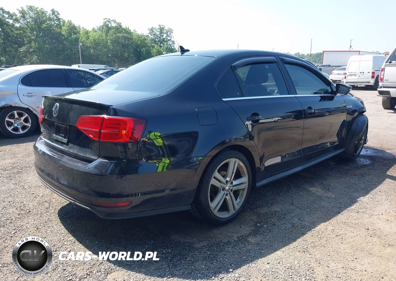 2016 Volkswagen Jetta 2.0T Gli Se VIN:3VW4T7AJ9GM319359 - 4