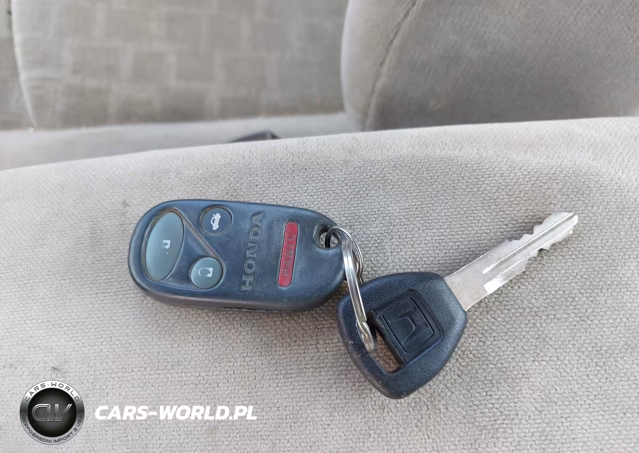 2002 Honda Accord 2.3 Ex VIN:1HGCG566328083293 - 11