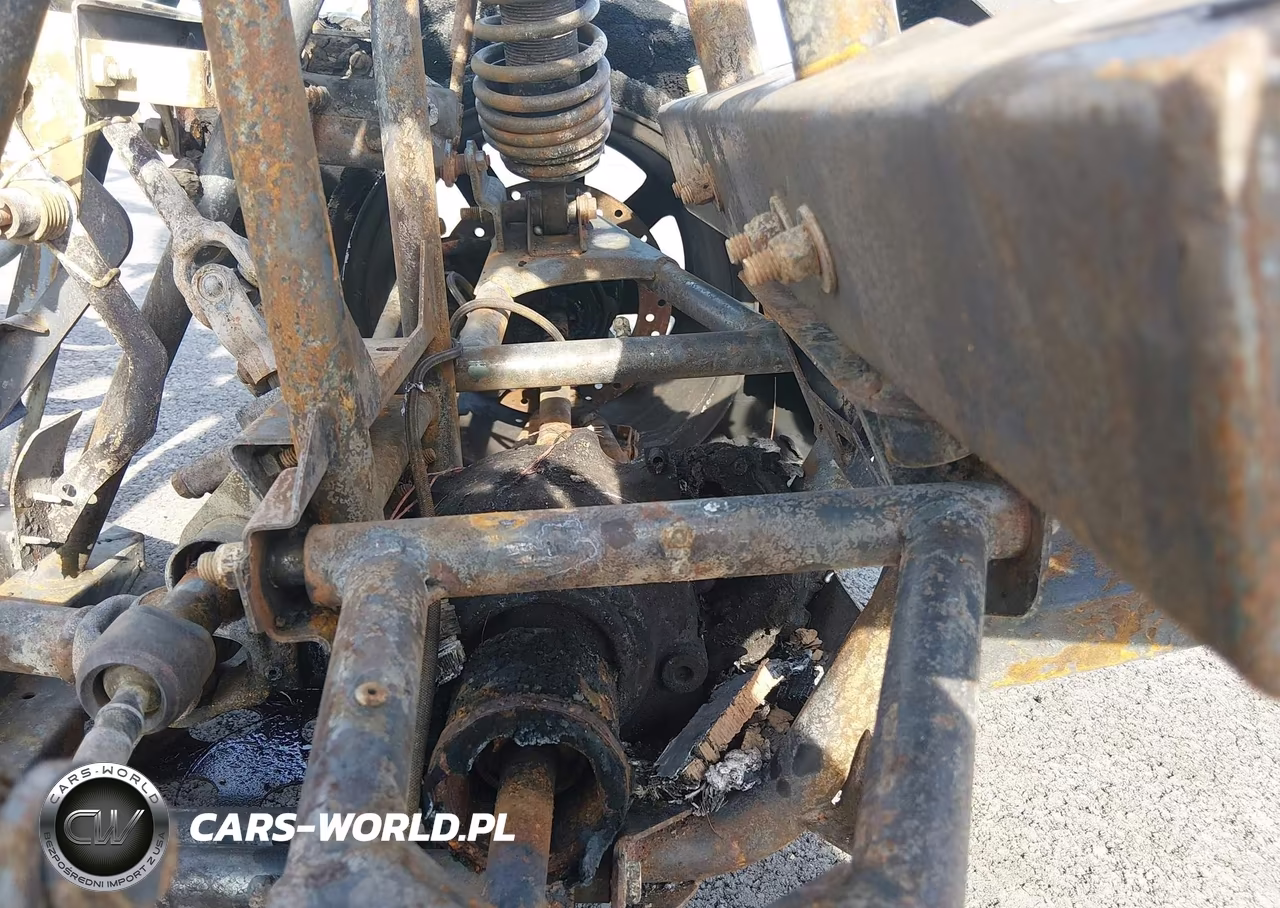 2010 Polaris Ranger Rzr VIN:4XAVH76A2AD100643 - 10