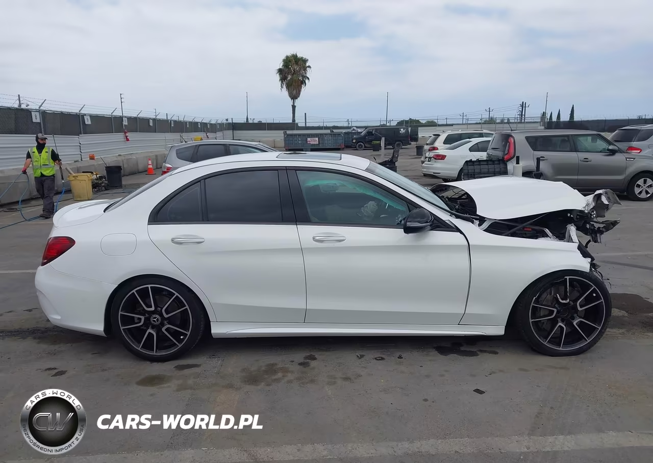 2020 Mercedes-Benz C 300 VIN:55SWF8DB6LU323122 - 13