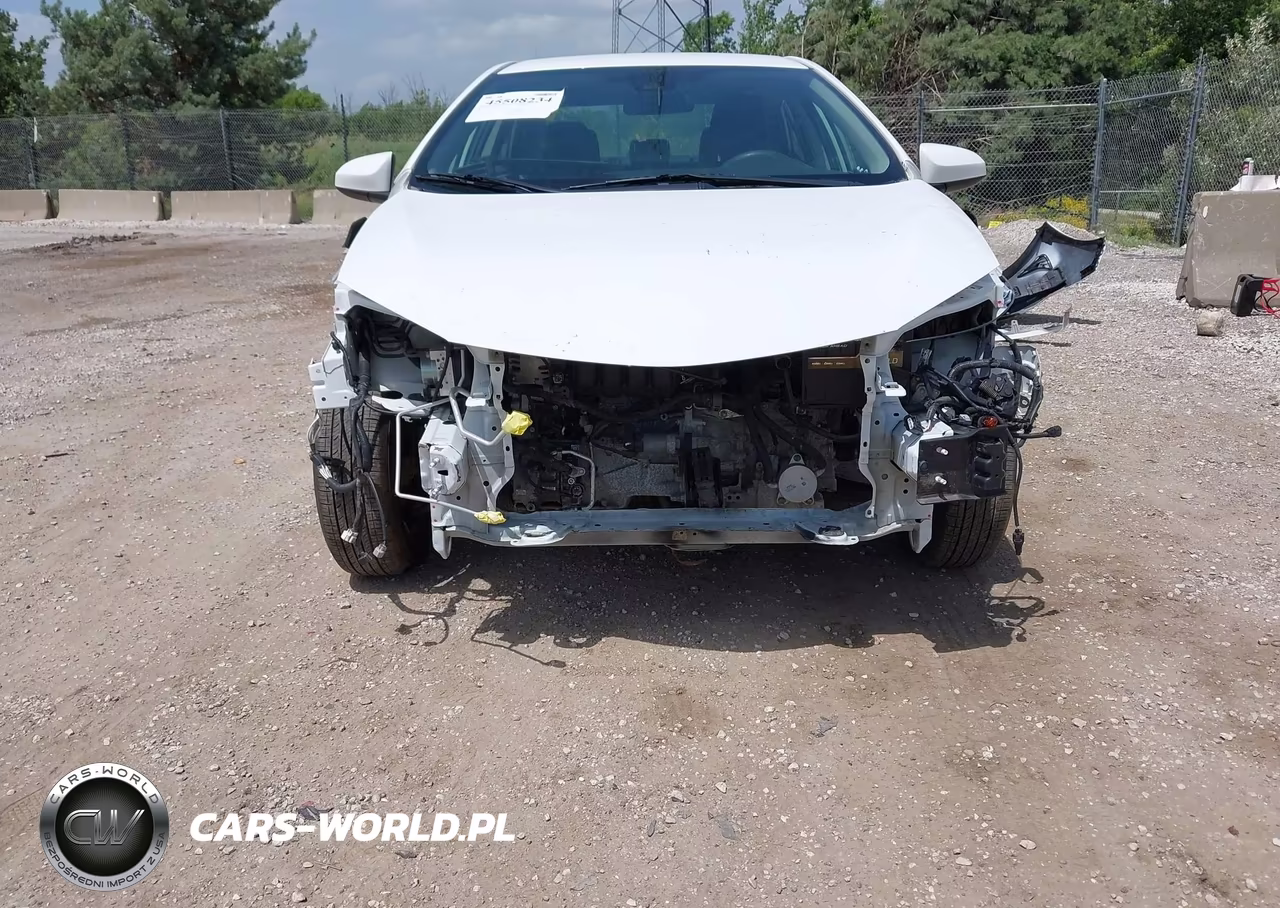 2018 Toyota Corolla L VIN:2T1BURHE0JC030365 - 6