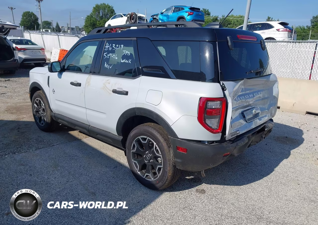 2026 Ford Bronco Sport Outer Banks VIN:3FMCR9CN8TRE19356 - 3