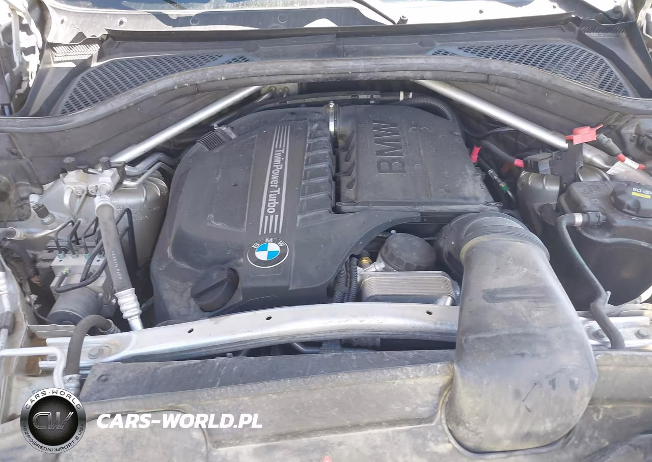 2015 BMW X5 xDrive35I VIN:5UXKR0C53F0P04528 - 10