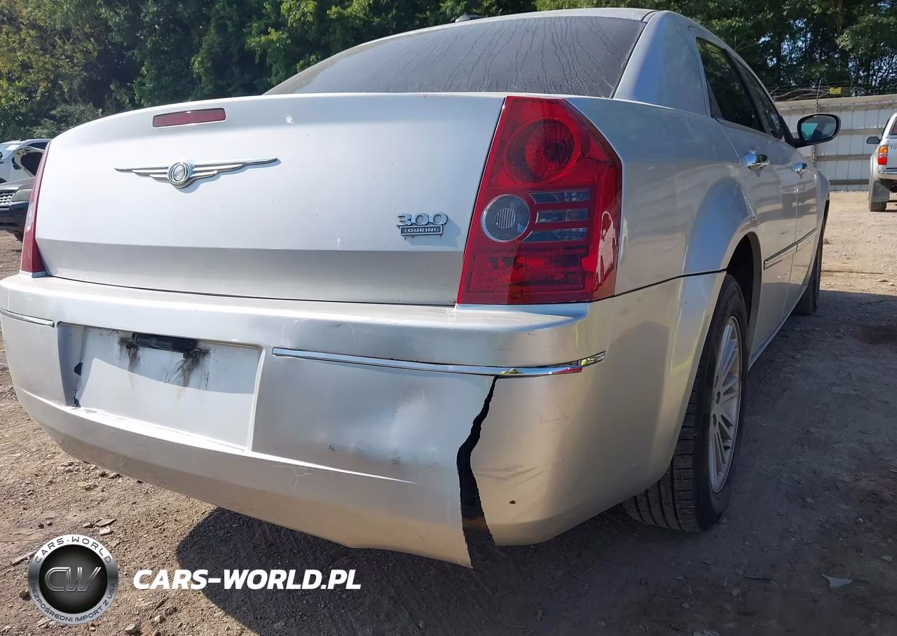 2010 Chrysler 300 Touring-Signature Series-Executive Series VIN:2C3CA5CV9AH289895 - 6