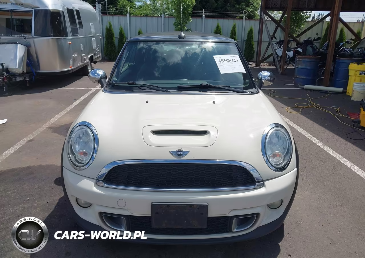 2011 Mini Cooper S VIN:WMWZP3C55BT249033 - 6