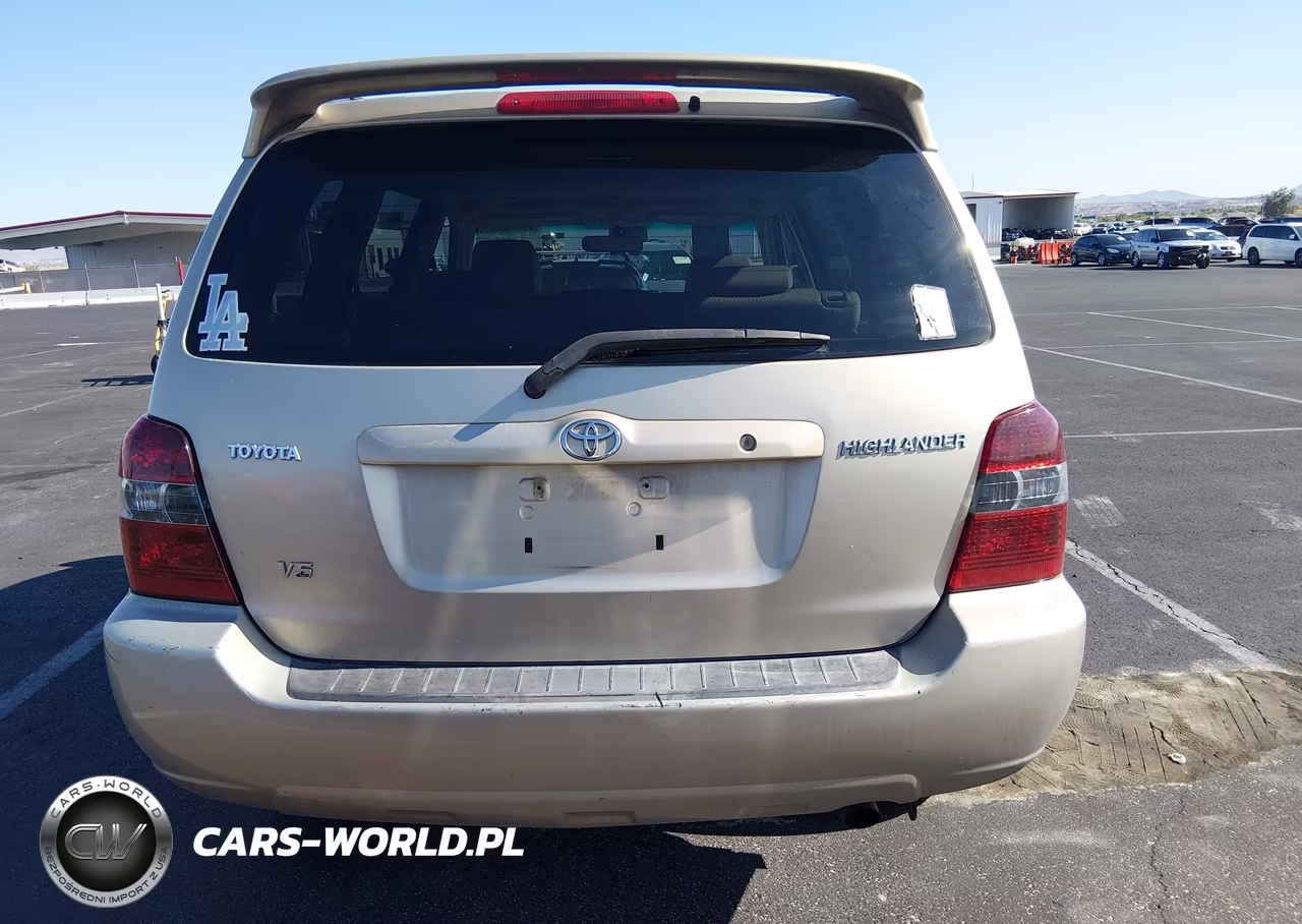 2007 Toyota Highlander V6 (2 Rows) (A5) VIN:JTEGP21A170132266 - 16