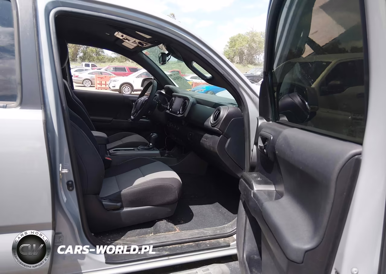2020 Toyota Tacoma Trd Off-Road VIN:3TMCZ5AN1LM302358 - 5