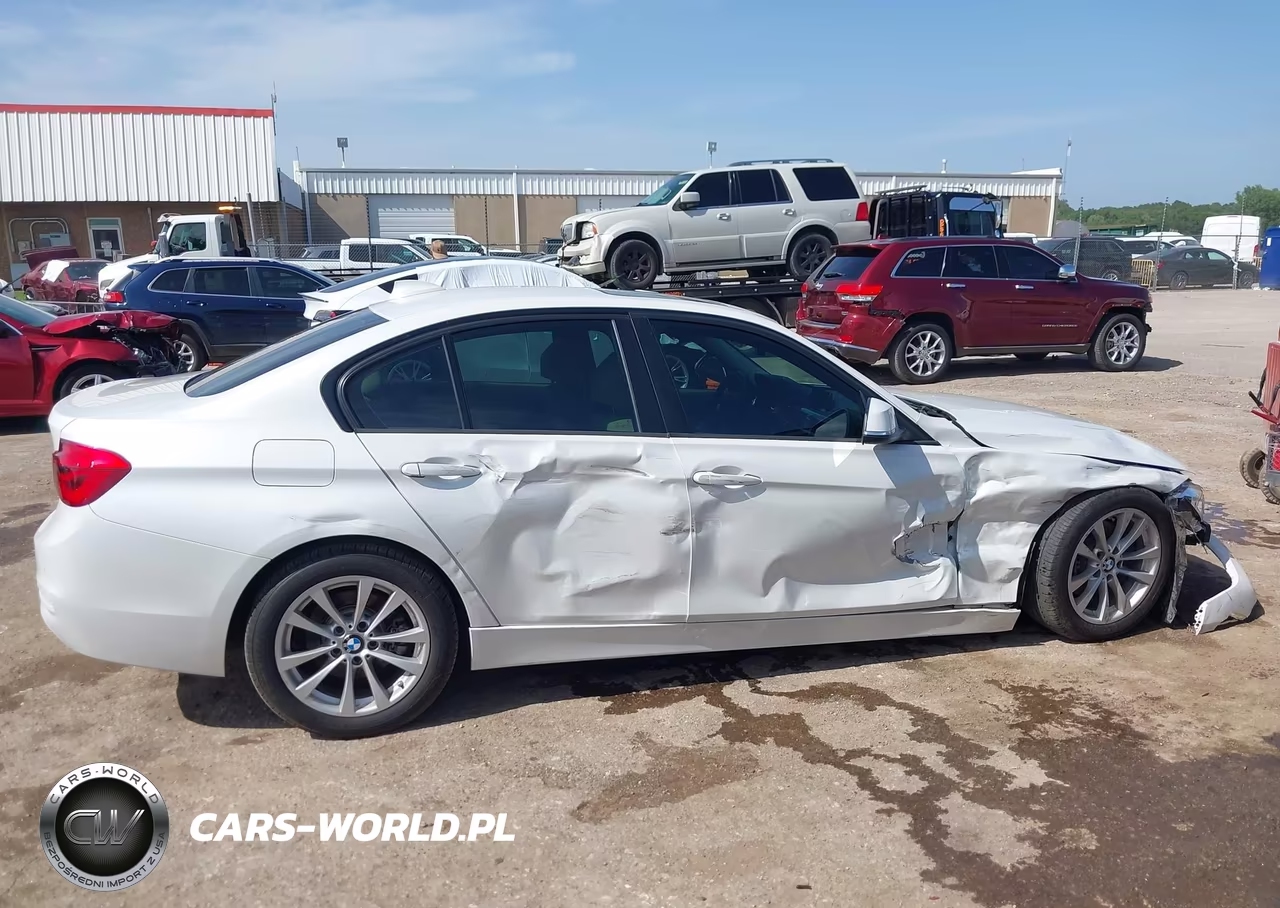 2016 BMW 320I xDrive VIN:WBA8A3C55GK689862 - 13