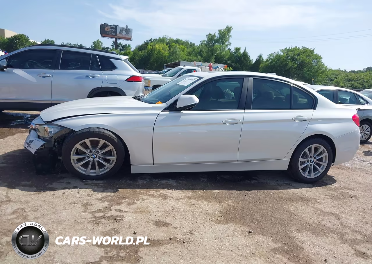 2016 BMW 320I xDrive VIN:WBA8A3C55GK689862 - 14