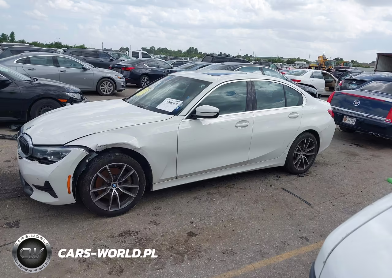 2020 BMW 330I xDrive VIN:3MW5R7J00L8B03669 - 14