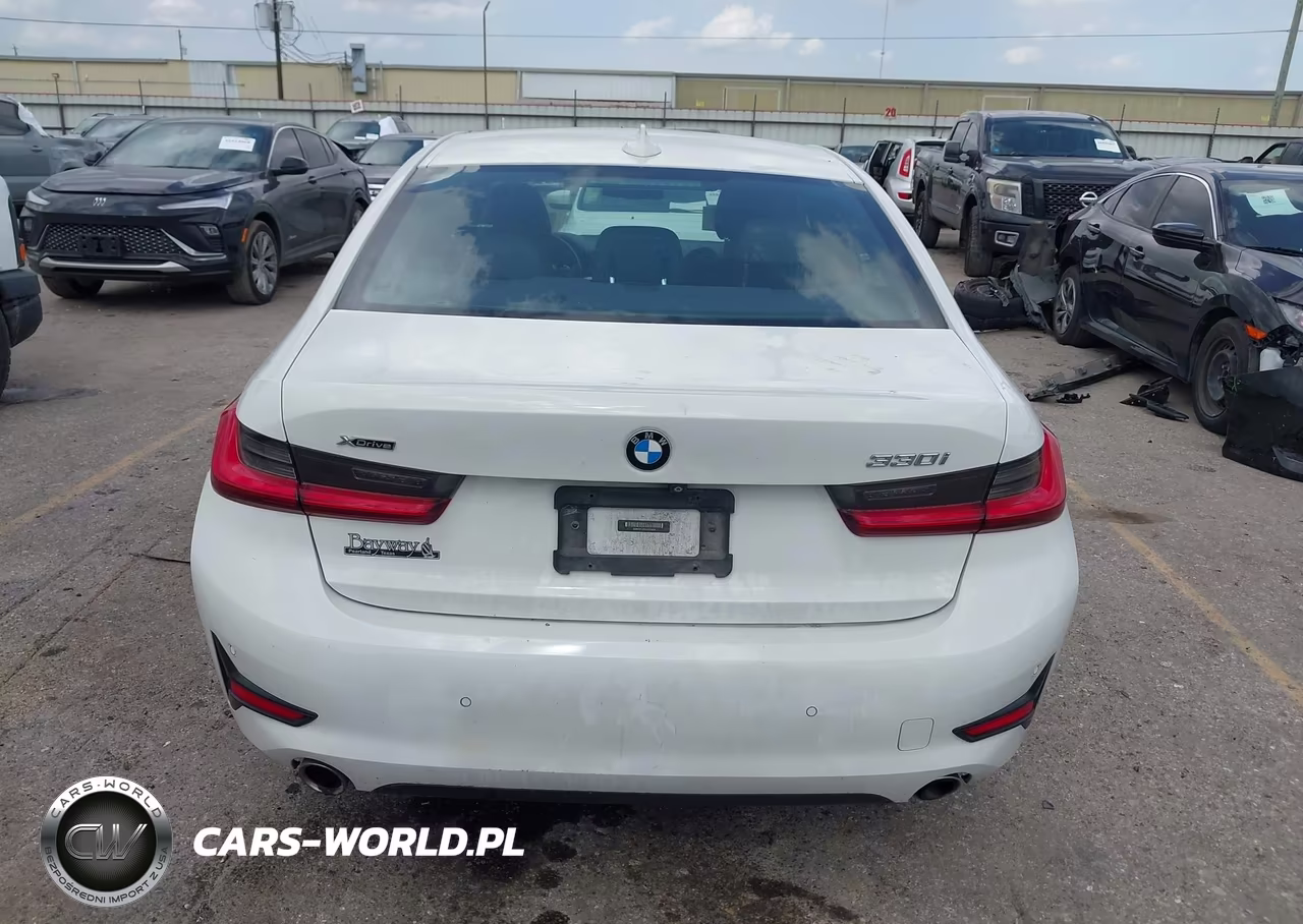 2020 BMW 330I xDrive VIN:3MW5R7J00L8B03669 - 16