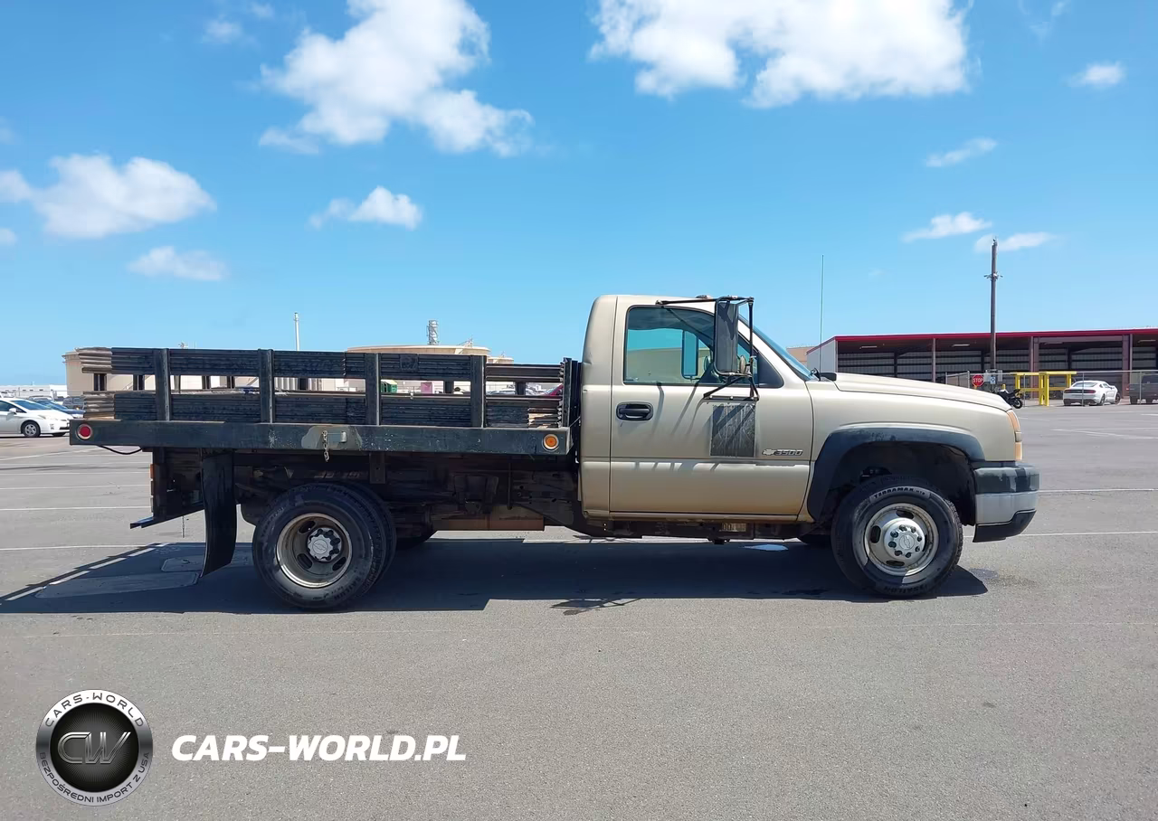 2007 Chevrolet Silverado 3500 Chassis Classic Work Truck VIN:1GBJC34U17E181461 - 18