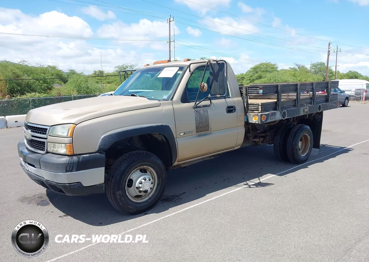 2007 Chevrolet Silverado 3500 Chassis Classic Work Truck VIN:1GBJC34U17E181461 - 2
