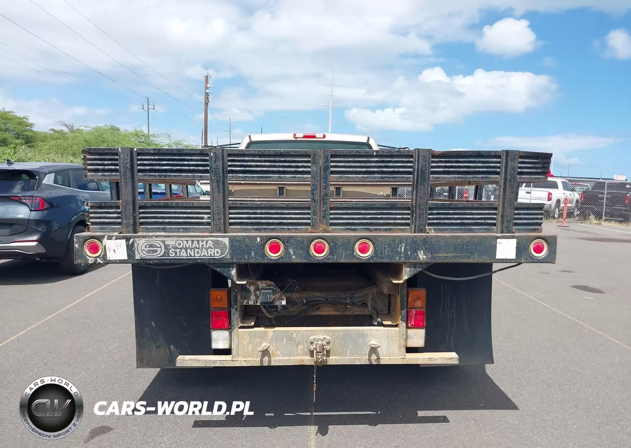 2007 Chevrolet Silverado 3500 Chassis Classic Work Truck VIN:1GBJC34U17E181461 - 21