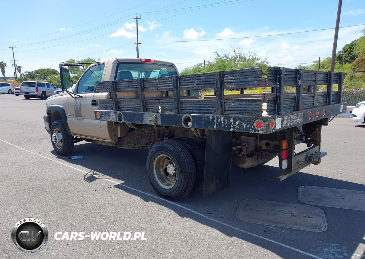 2007 Chevrolet Silverado 3500 Chassis Classic Work Truck VIN:1GBJC34U17E181461 - 3