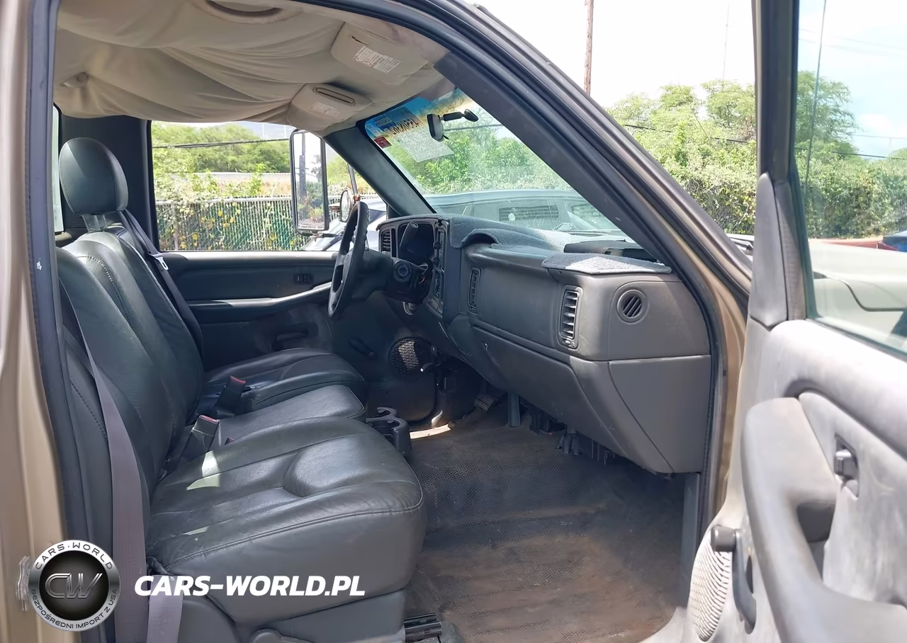 2007 Chevrolet Silverado 3500 Chassis Classic Work Truck VIN:1GBJC34U17E181461 - 5