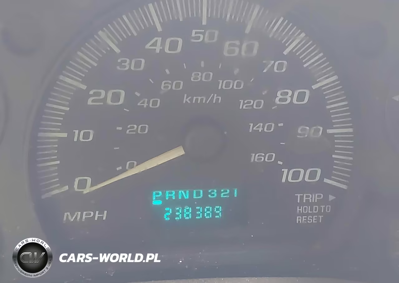 2004 Chevrolet Express VIN:1GCGG25V941213782 - 7