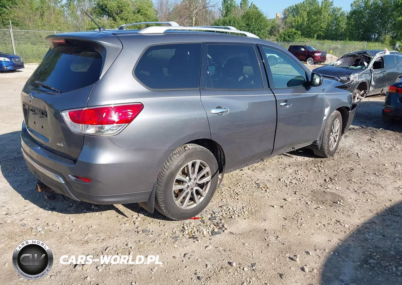 2016 Nissan Pathfinder S VIN:5N1AR2MM1GC613090 - 4