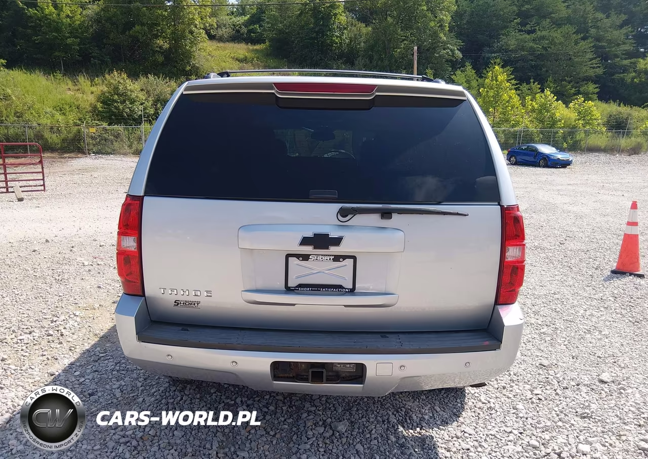 2013 Chevrolet Tahoe Lt VIN:1GNSKBE05DR149813 - 17