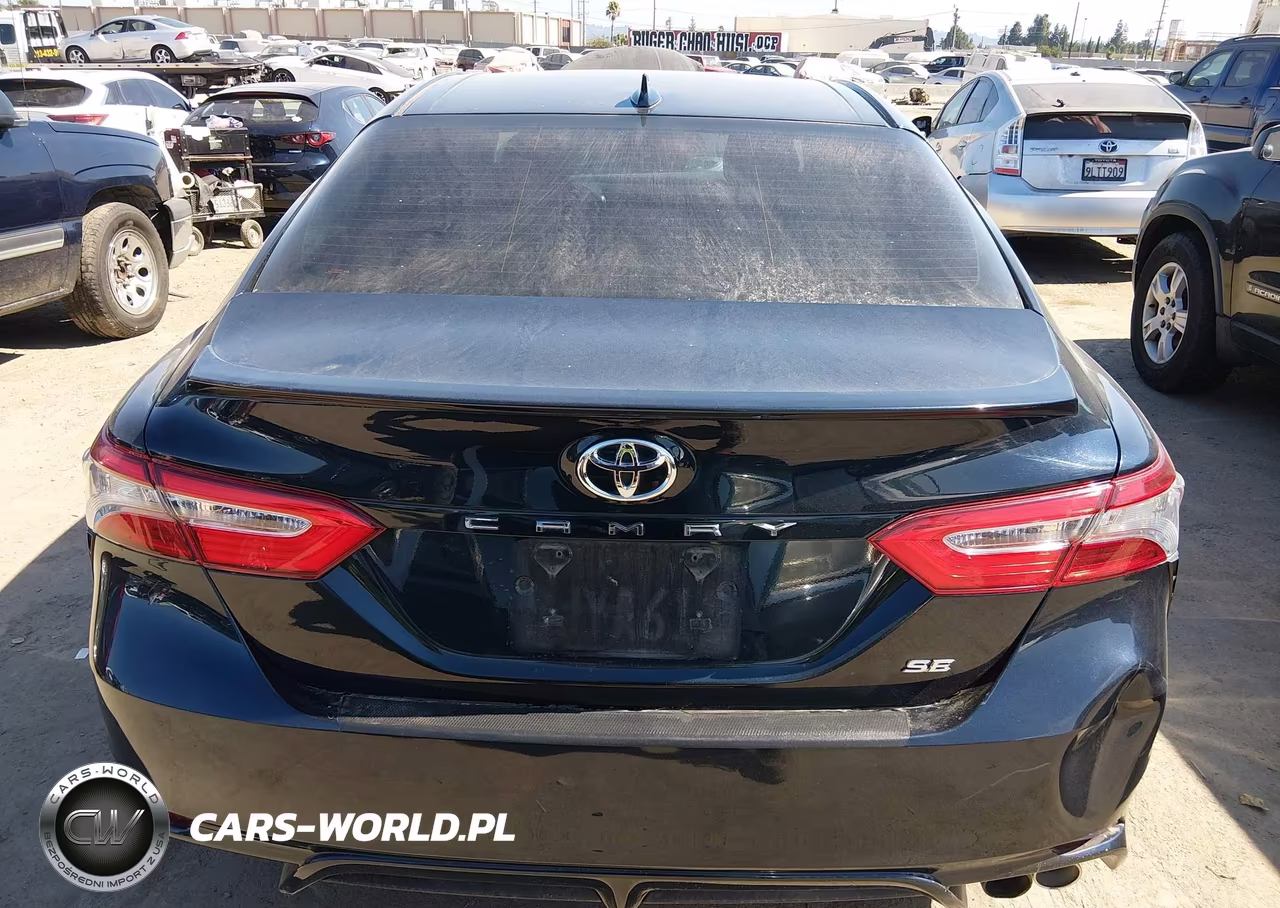 2019 Toyota Camry Se VIN:4T1B11HK6KU813920 - 16