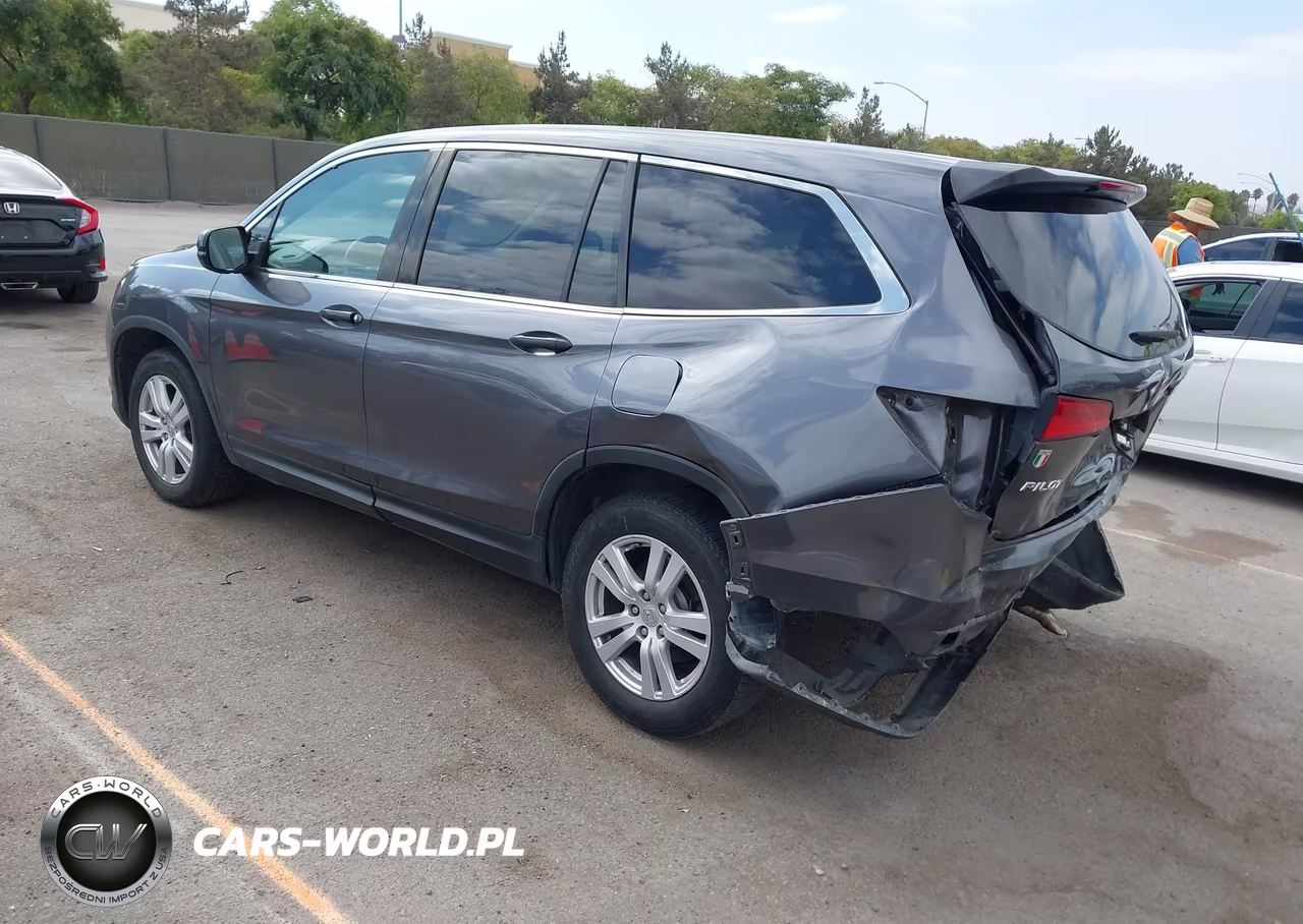 2017 Honda Pilot Lx VIN:5FNYF5H11HB019262 - 3