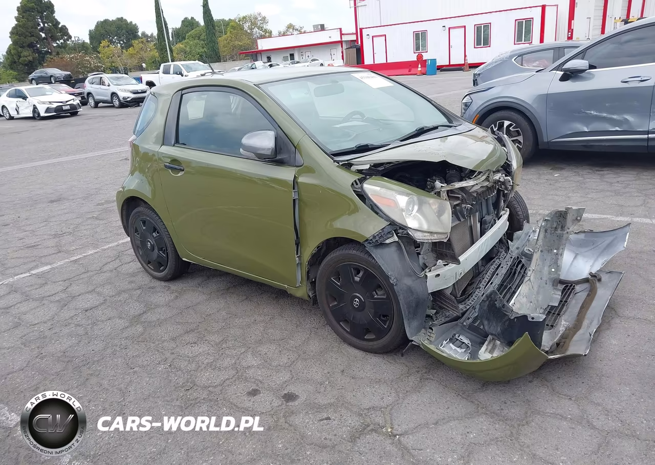 2013 Scion Iq – zdjęcie 1 z 11