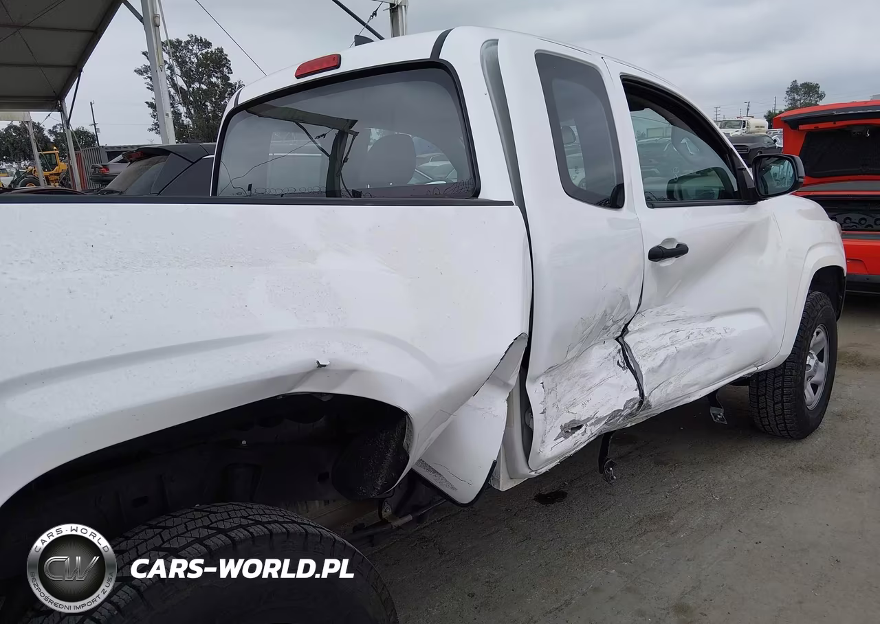 2017 Toyota Tacoma Sr VIN:5TFRX5GN8HX100027 - 18