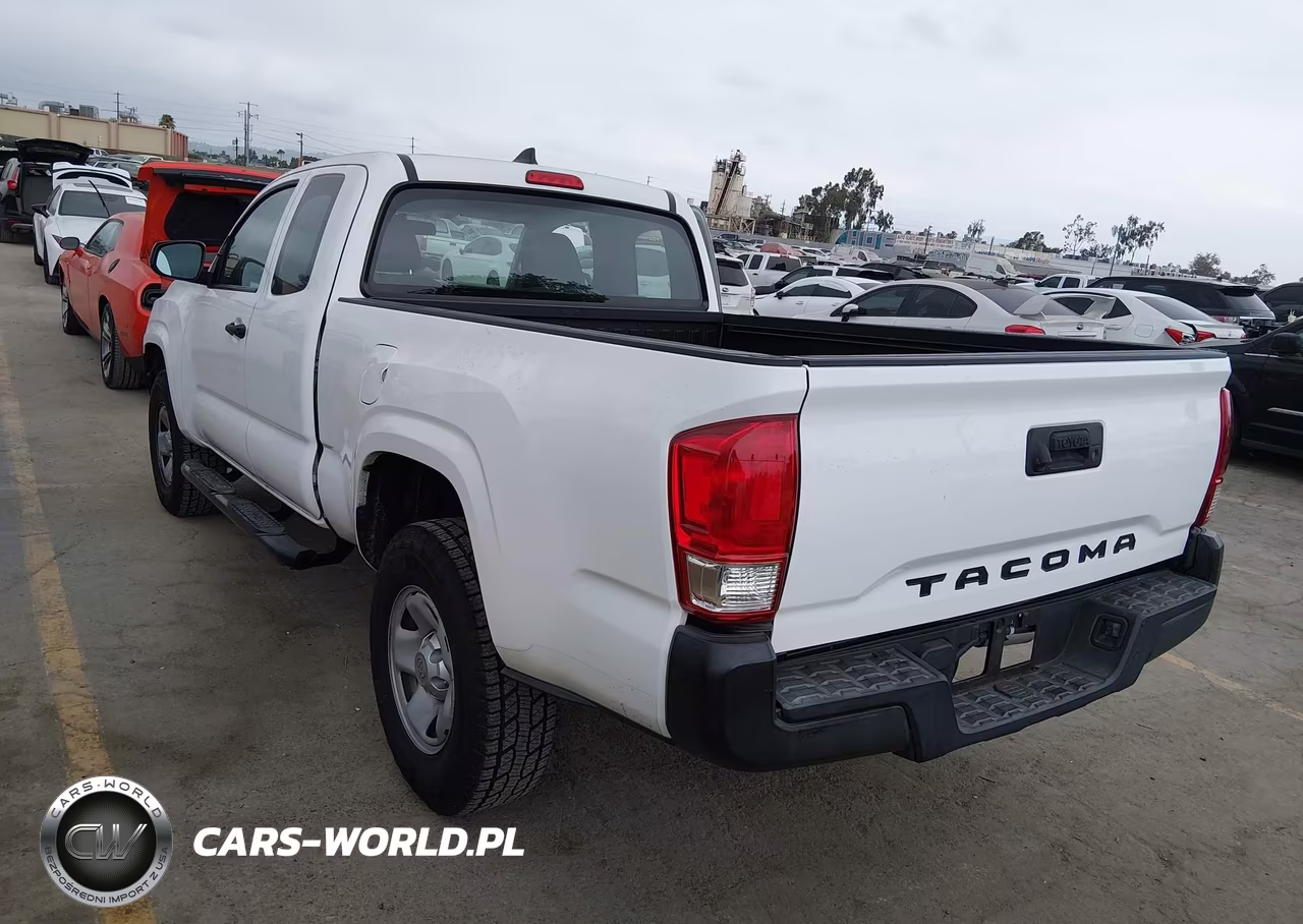 2017 Toyota Tacoma Sr VIN:5TFRX5GN8HX100027 - 3