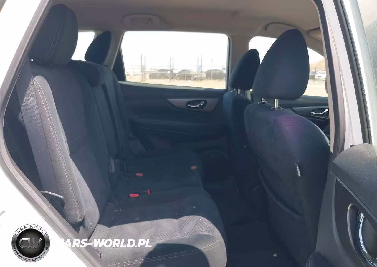 2015 Nissan Rogue S VIN:5N1AT2MT1FC833532 - 8