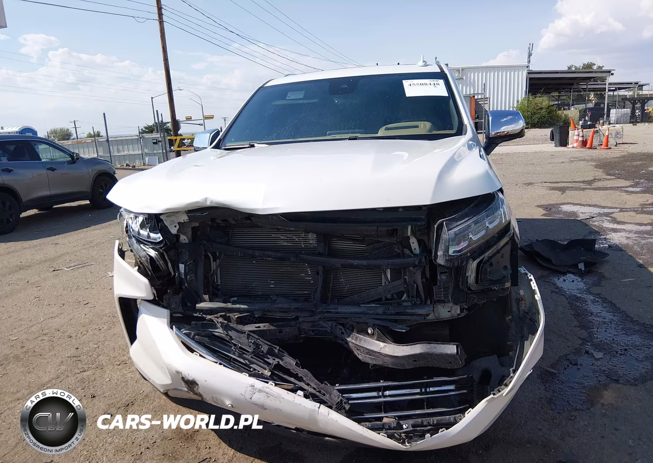2023 Chevrolet Suburban 4Wd Premier VIN:1GNSKFKDXPR123176 - 12