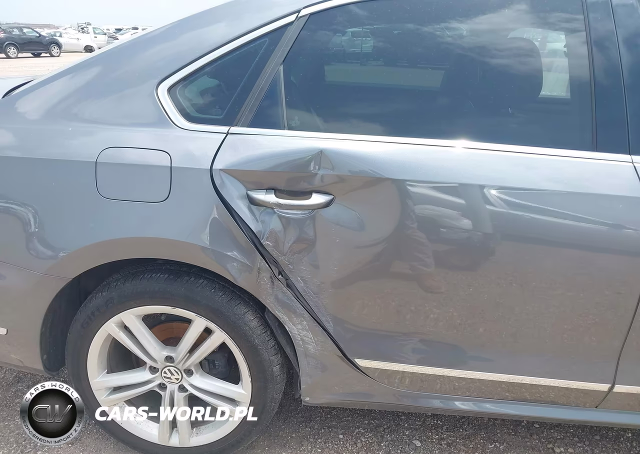 2014 Volkswagen Passat 2.0L Tdi Se VIN:1VWBN7A31EC044152 - 6