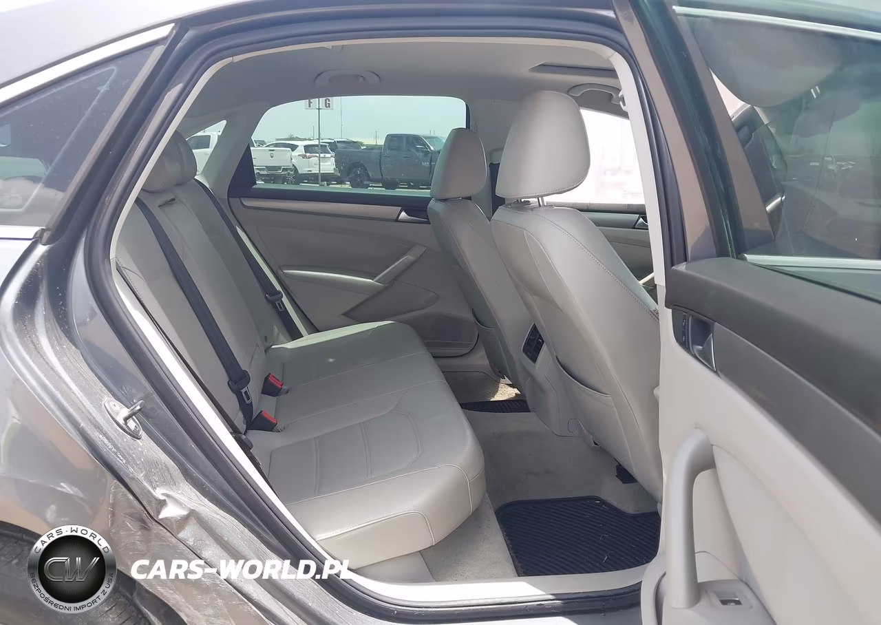 2014 Volkswagen Passat 2.0L Tdi Se VIN:1VWBN7A31EC044152 - 8