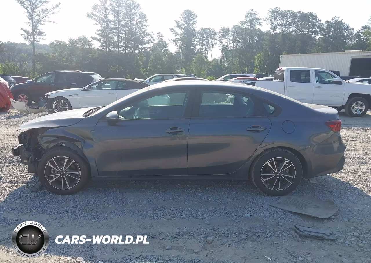 2022 Kia Forte Lxs VIN:3KPF24AD0NE442613 - 14