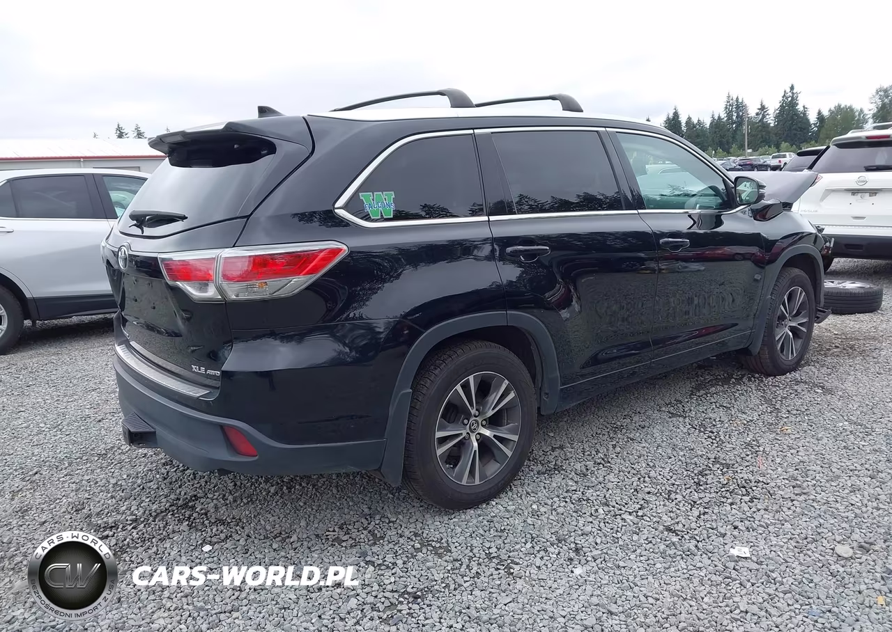 2016 Toyota Highlander Xle V6 VIN:5TDJKRFH0GS311273 - 4