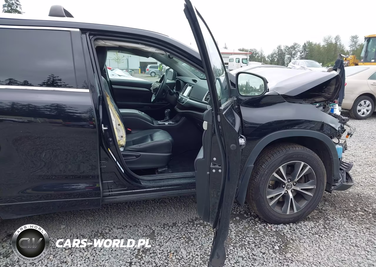 2016 Toyota Highlander Xle V6 VIN:5TDJKRFH0GS311273 - 5