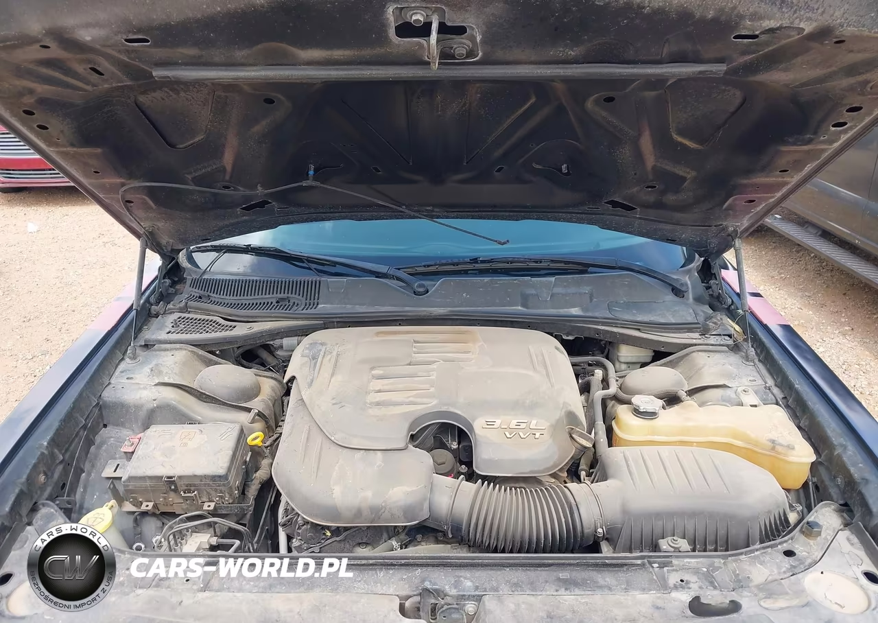 2015 Dodge Challenger Sxt VIN:2C3CDZAG1FH720708 - 10